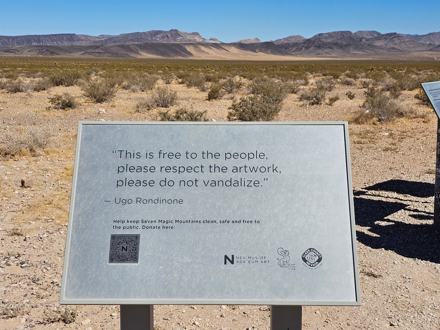 Las Vegas Sign & 7 Magic Stones!!🪨🌋🗻📸☄️ (For 6 People) "Private Tour"