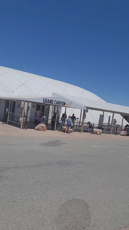 Grand Canyon Skywalk & Hoover Dam!! 🇺🇲🇺🇲🇺🇲🇺🇲 (For 2 people) "Private Tour" all inclusive.